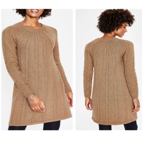 Boden Sweaters - Boden cable knit swing tunic sweater